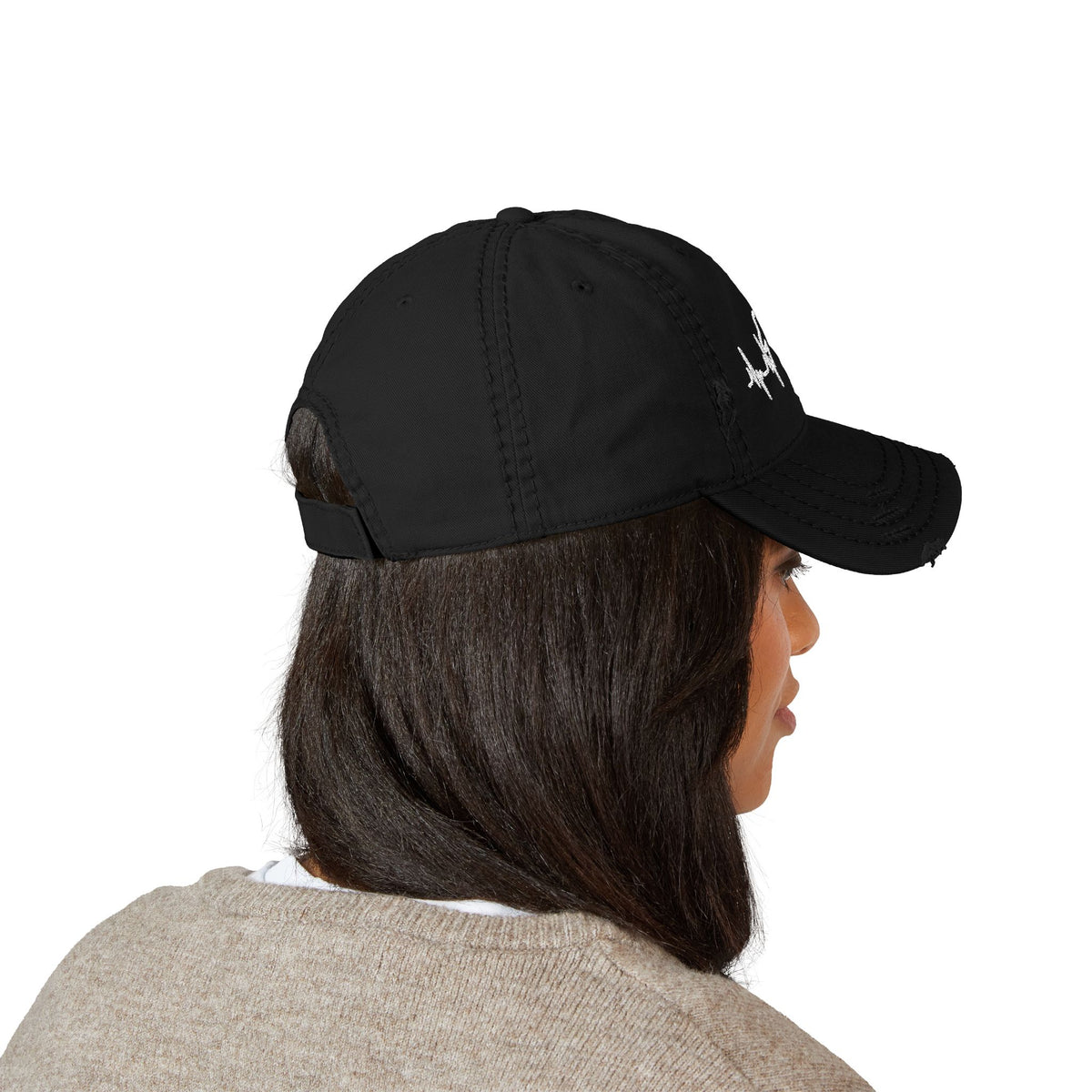 Distressed Dad Hat with Heartbeat Embroidery, Casual Cap for Dads, Gift for Father's Day, Trendy Outdoor Hat, Everyday Wear